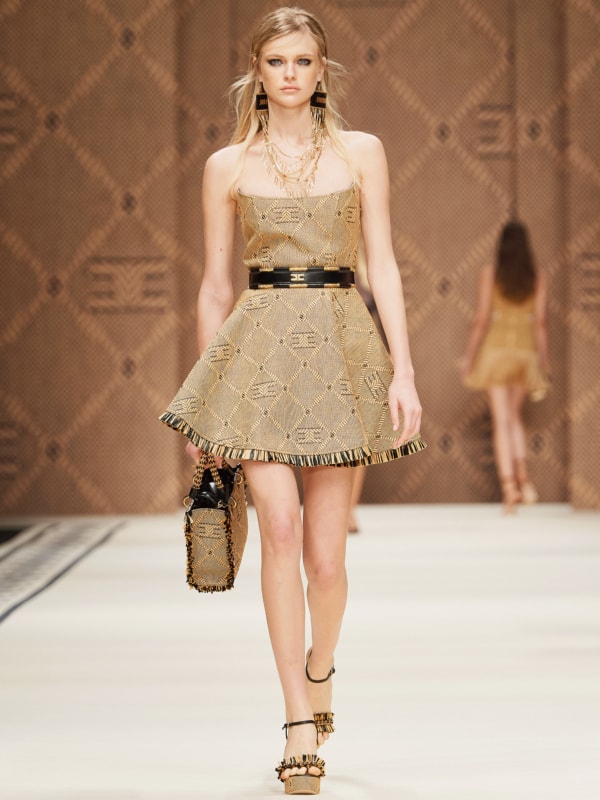 WOMEN'S DRESS