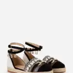 WOMEN'S SHOES