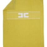 KNITTED BLANKET WITH JACQUARD FI LOGO