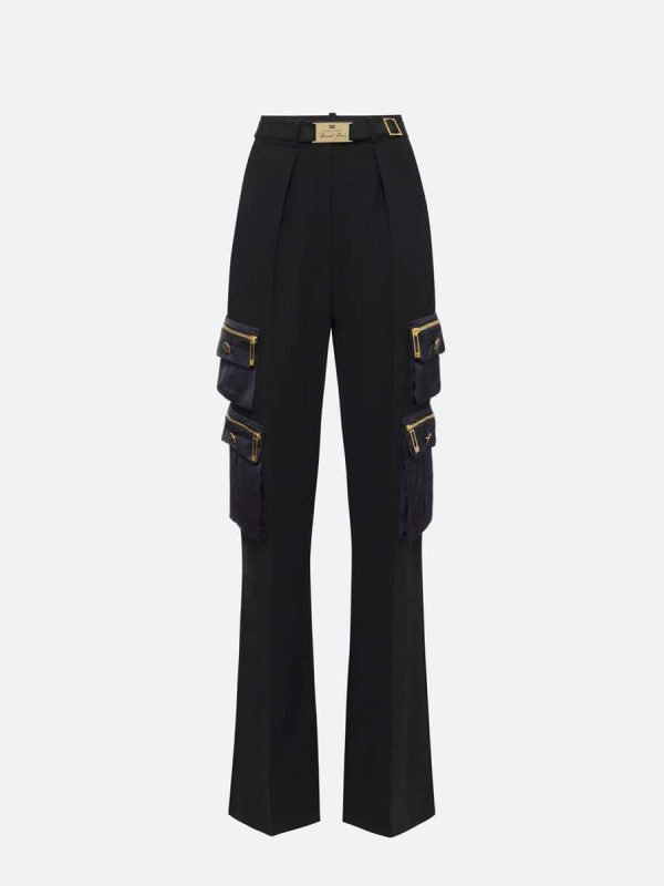 Straight trousers in crêpe fabric with pockets and belt