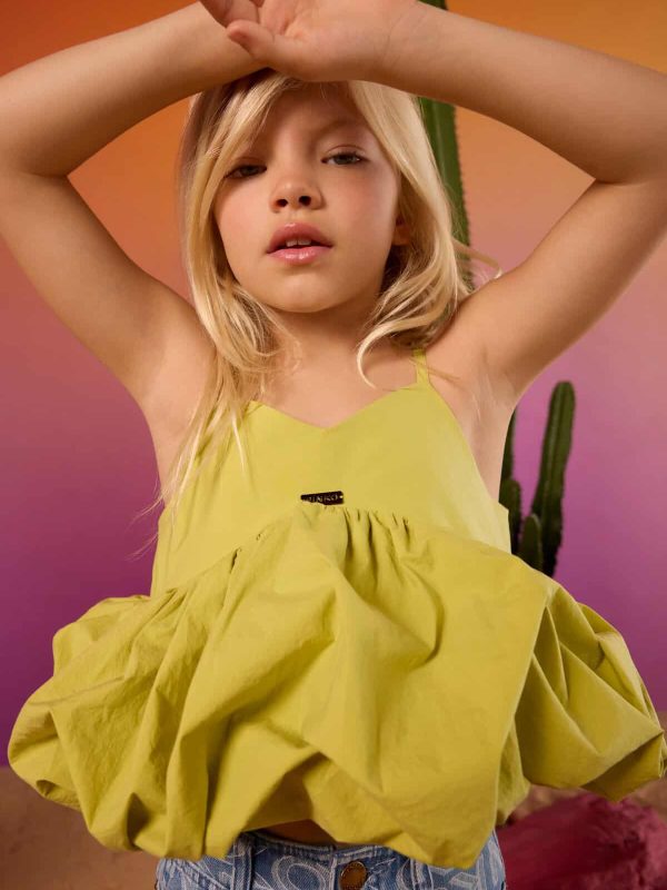 TOP IN POPELINE CON CHARM PALMA