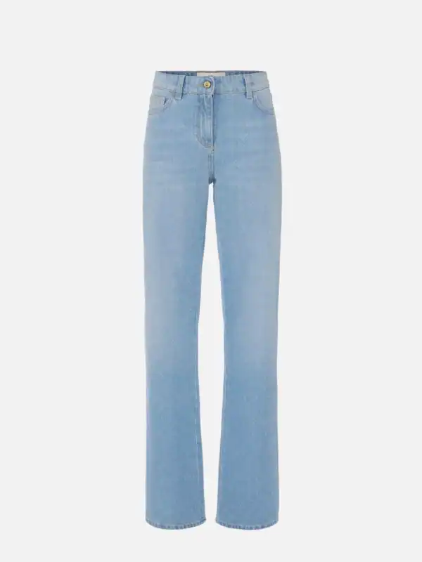 Denim jeans with rhinestones