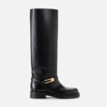 Leather boots with jewel buckle