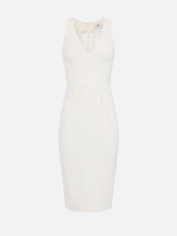 Dress in lightweight crêpe fabric